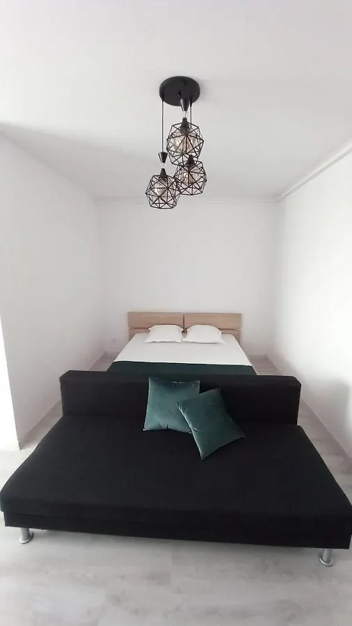 Lovely Sunrise Bucharest Apartment